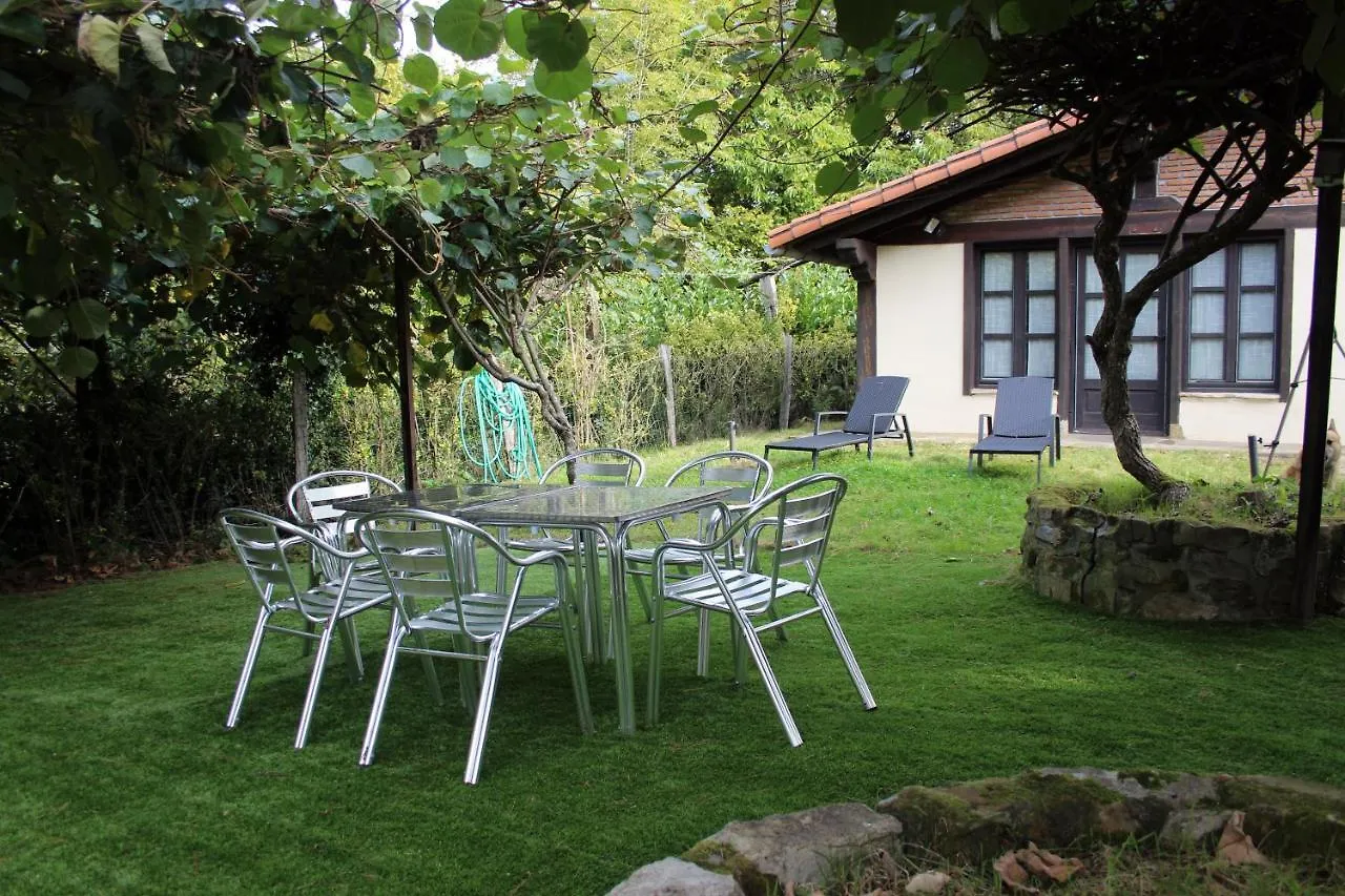 Monte Baserria Ziortza-Bolibar Casa rural